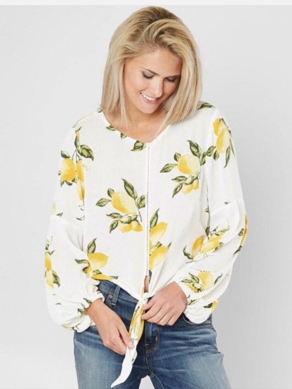 Gypsies & Moondust White Lemon-Print Tie-Front Blouse